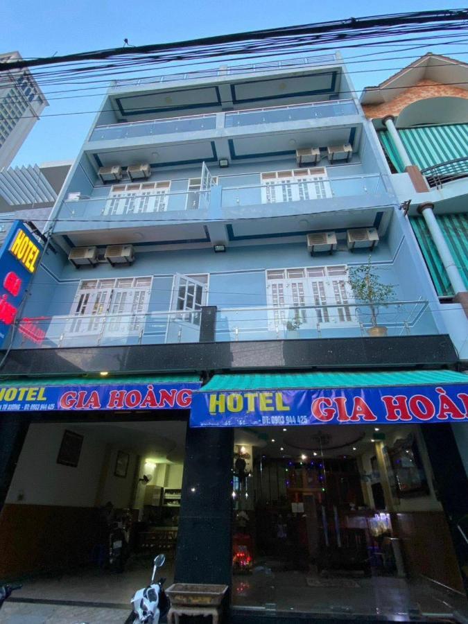 Gia Hoang Hotel Куи Нхон Екстериор снимка