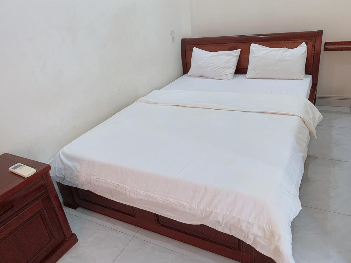 Gia Hoang Hotel Куи Нхон Екстериор снимка